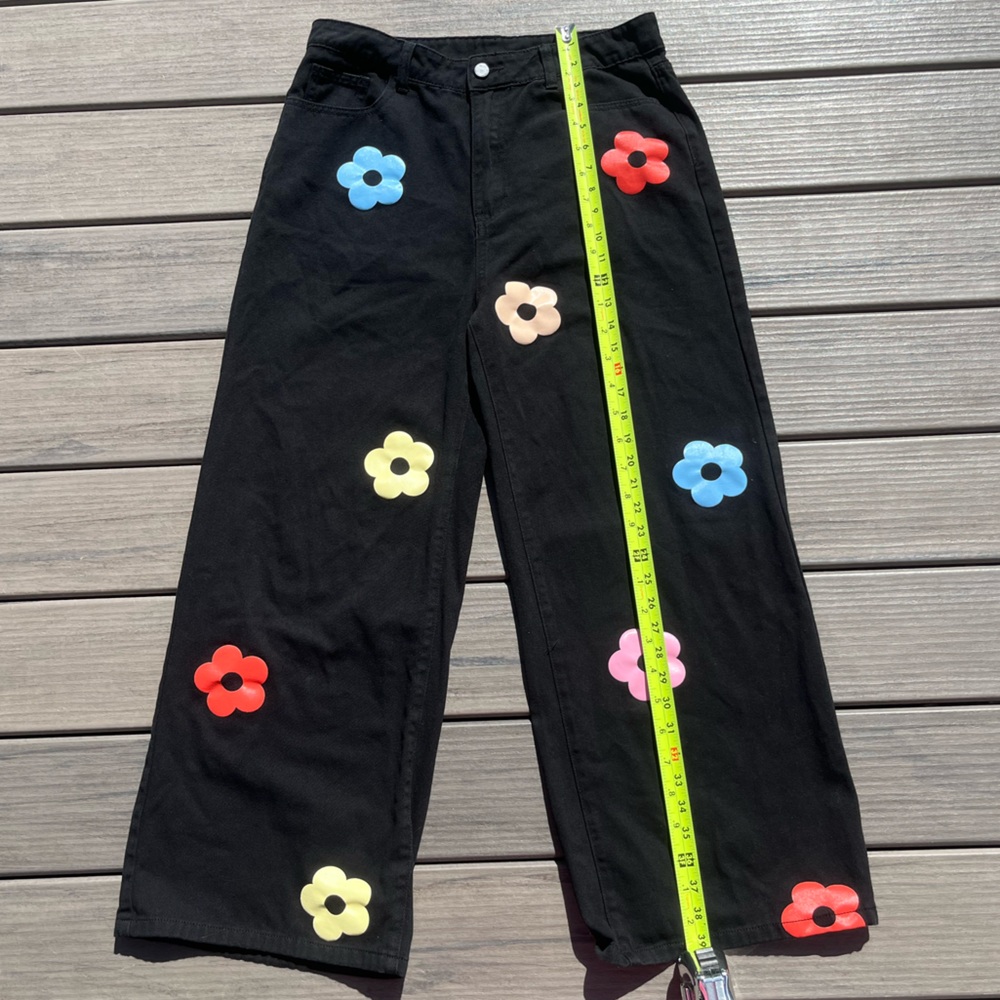 Cider; Black; Soft Wide Leg Cargo Pants; Colorful Flower Decals; Minor Wear; XL - Picture 2 of 8
